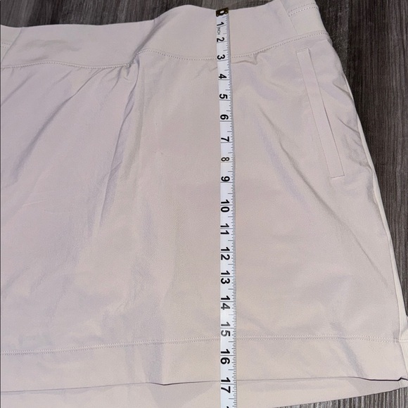 Athleta Brooklyn Mid Rise Skirt Skort 16 women’s bone cream golf walking casual - Picture 5 of 7